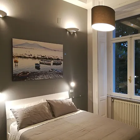 Marange Oda ve Kahvaltı Napoli