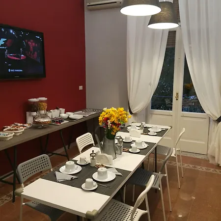 Marange Oda ve Kahvaltı