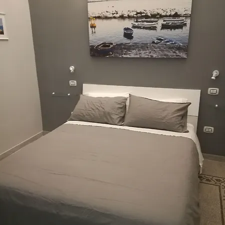 Marange 4* Nápoles