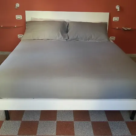 Oda ve Kahvaltı Marange Napoli